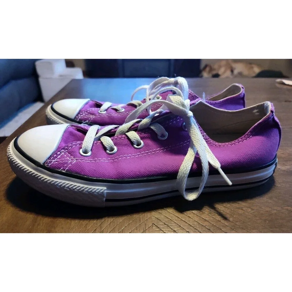 CONVERSE All Star Fuchsia Girls Size 3 Canvas Low Tennis Sneaker
